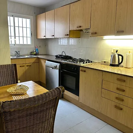Vista Alegre Rest House For 8 Persons