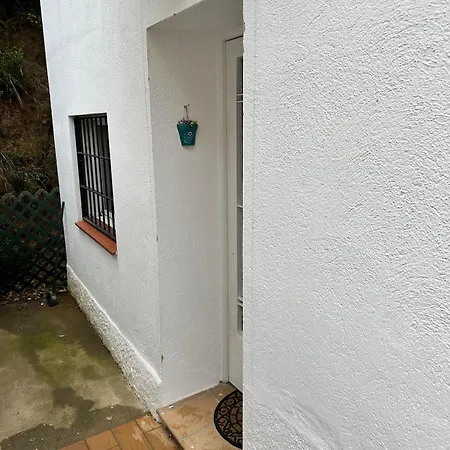 Vista Alegre Rest House For 8 Persons Apartamento *